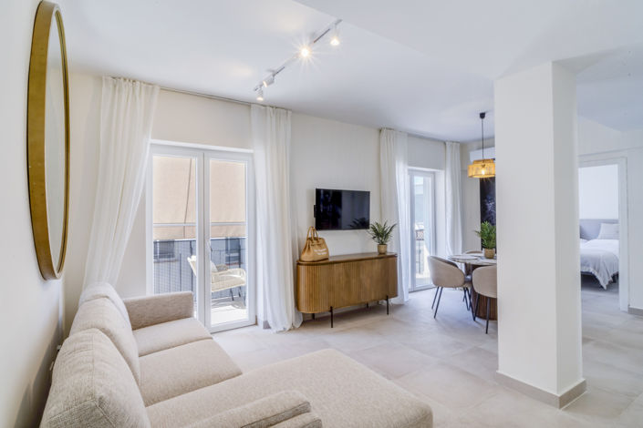 Image No.1-3 Bed Apartment for sale