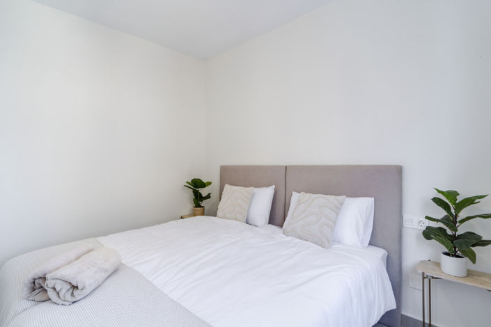 Image No.12-3 Bed Apartment for sale