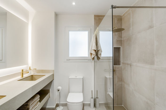 Image No.13-3 Bed Apartment for sale