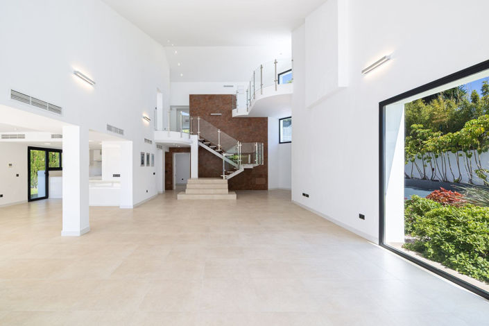 Image No.13-4 Bed Villa for sale