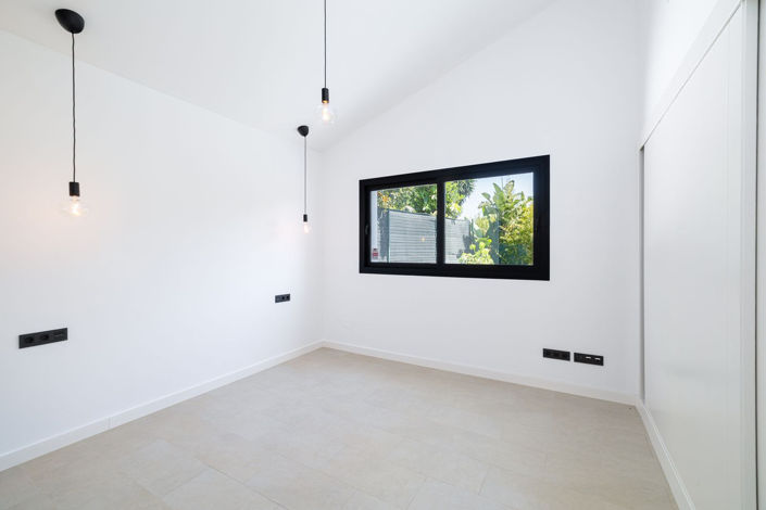 Image No.33-4 Bed Villa for sale