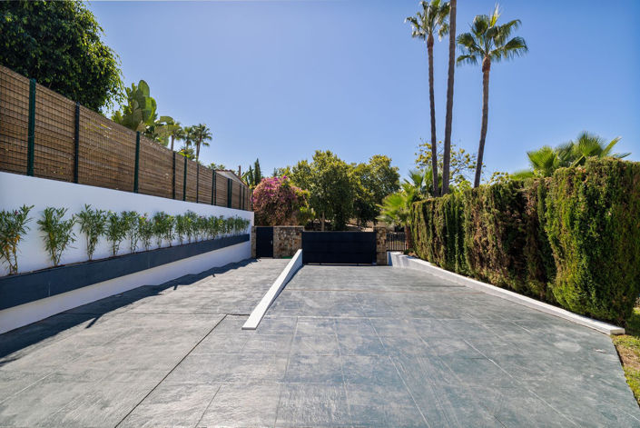 Image No.42-4 Bed Villa for sale