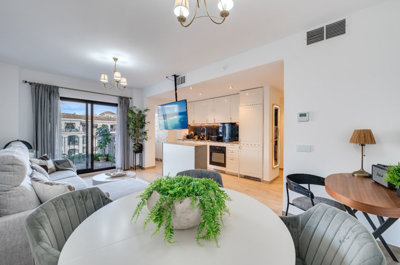 b98le8d7m9k3degpefzhs0lif8u4xzvzhwxtmggyekxx9