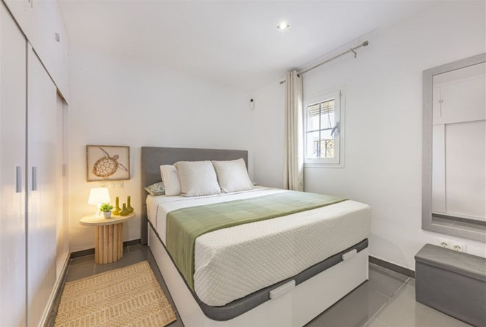 Image No.11-2 Bed Apartment for sale