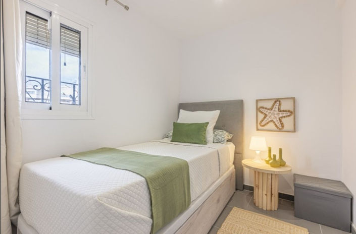 Image No.16-2 Bed Apartment for sale