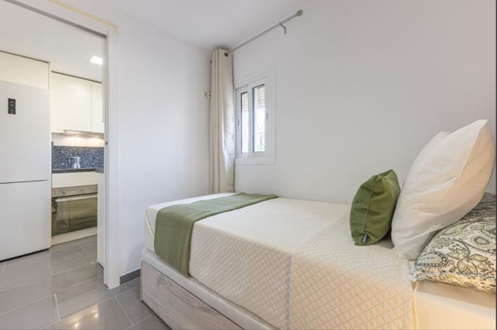 Image No.17-2 Bed Apartment for sale