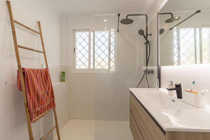 Image No.19-3 Bed Penthouse for sale