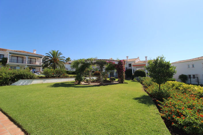 Image No.22-2 Bed Property for sale