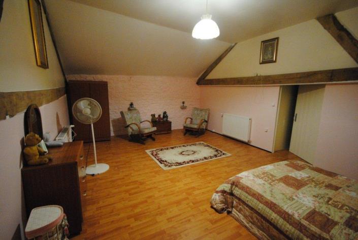 Image No.6-3 Bed House for sale