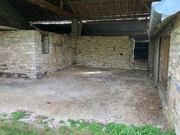 Image No.11-3 Bed House for sale