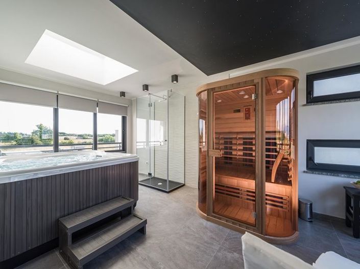 Image No.19-3 Bed Property for sale