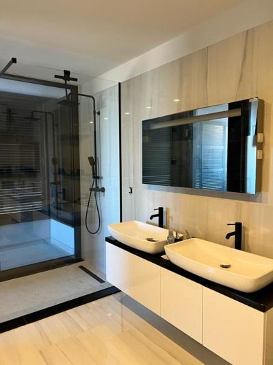 Image No.22-3 Bed Property for sale