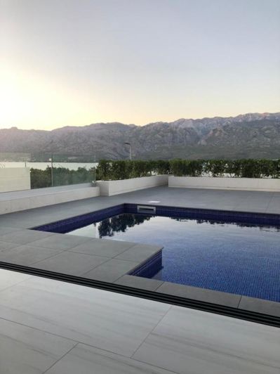 Image No.4-3 Bed Property for sale