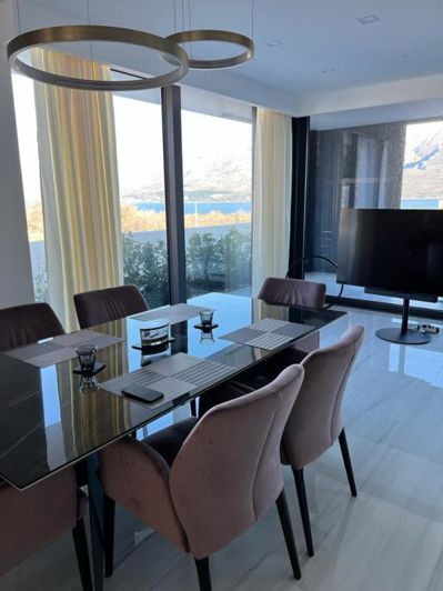 Image No.9-3 Bed Property for sale