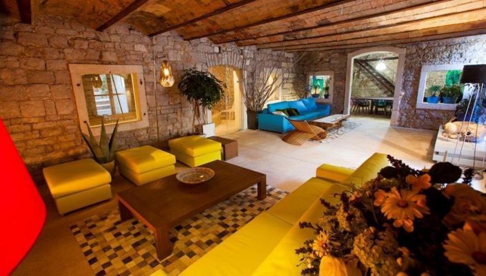 Image No.7-4 Bed Property for sale