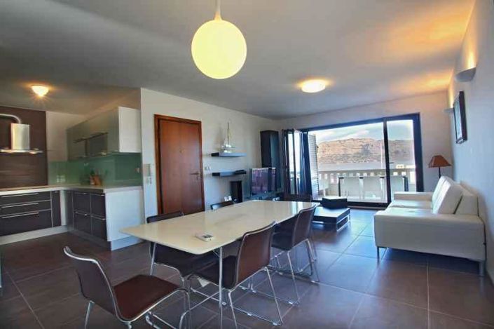 Image No.10-6 Bed Property for sale