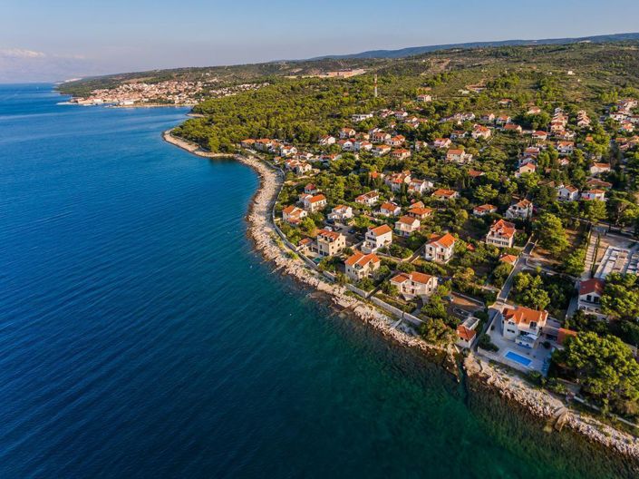 Image No.22-4 Bed Property for sale