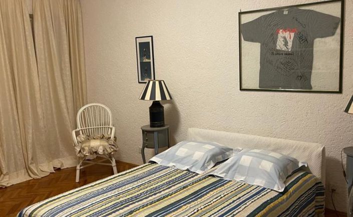 Image No.15-4 Bed Property for sale