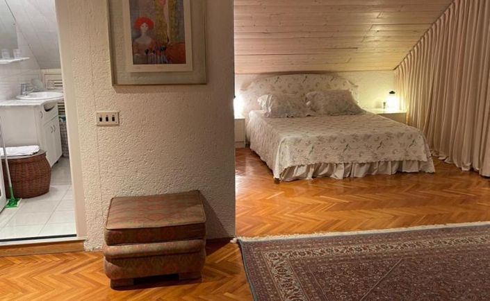 Image No.21-4 Bed Property for sale