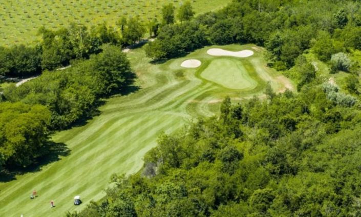 Image No.18-10 Bed Property for sale