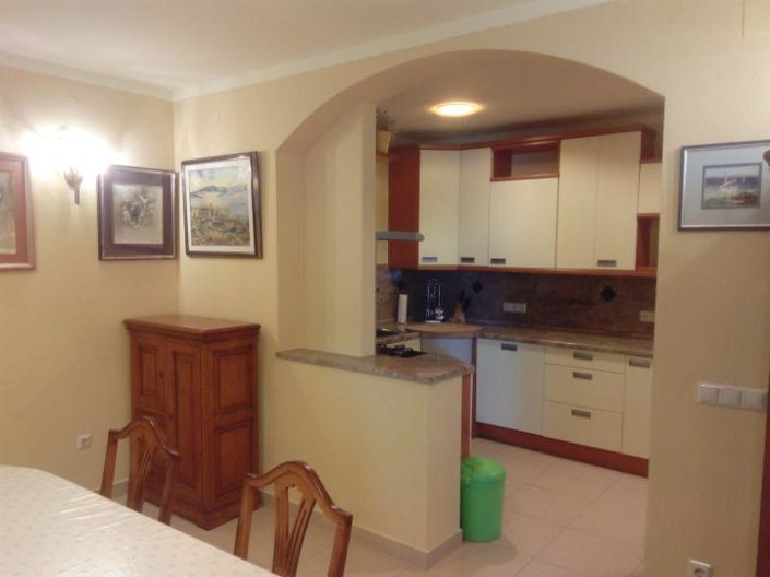 Image No.11-3 Bed Property for sale