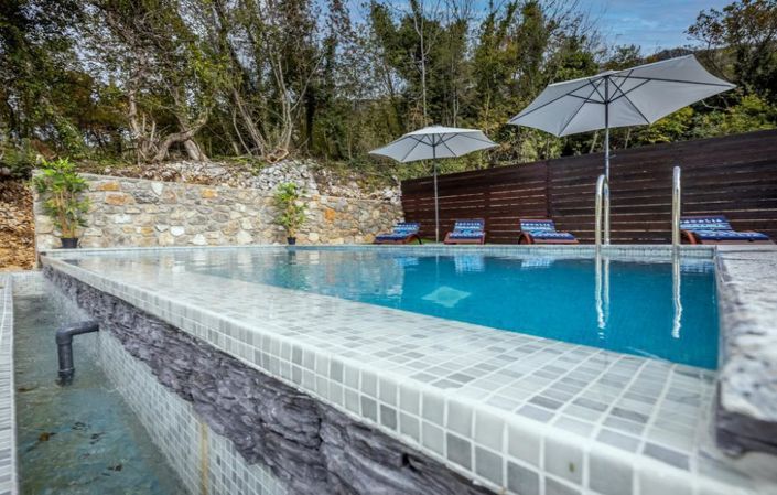 Image No.24-4 Bed Property for sale