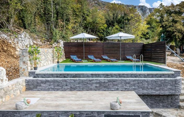 Image No.25-4 Bed Property for sale