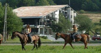 Image No.10-42 Bed Property for sale