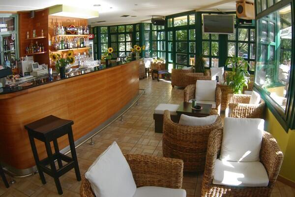 Image No.10-21 Bed Property for sale