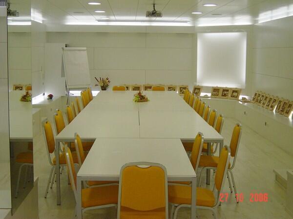 Image No.11-21 Bed Property for sale