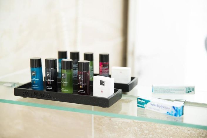 Image No.10-19 Bed Property for sale