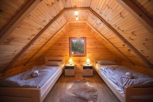 Image No.11-47 Bed Property for sale