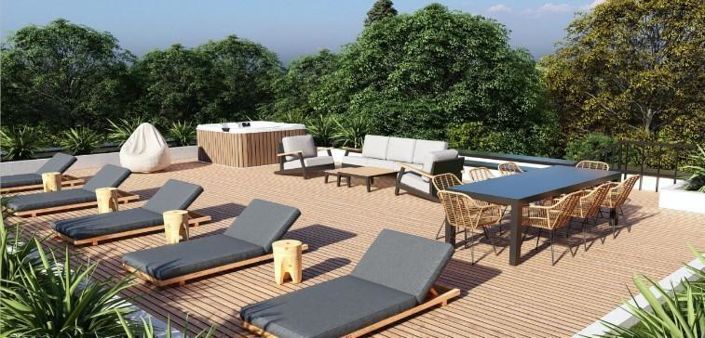 Image No.5-5 Bed Property for sale