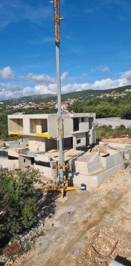 Image No.5-3 Bed Property for sale