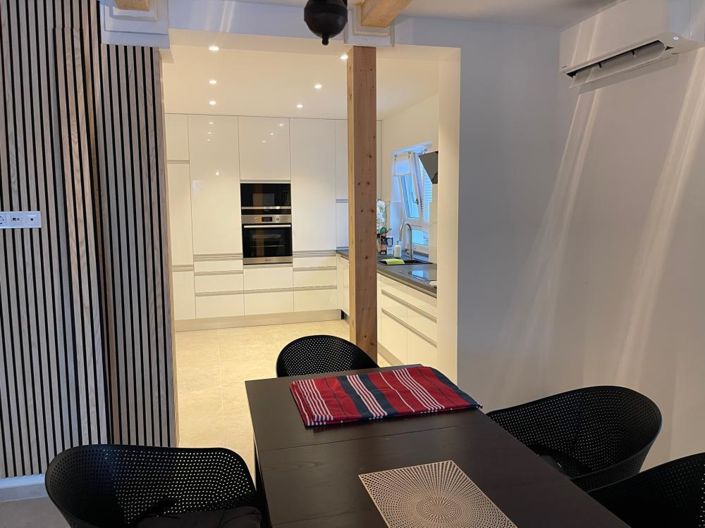 Image No.11-4 Bed Property for sale