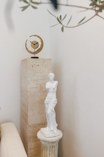 Image No.20-4 Bed Property for sale