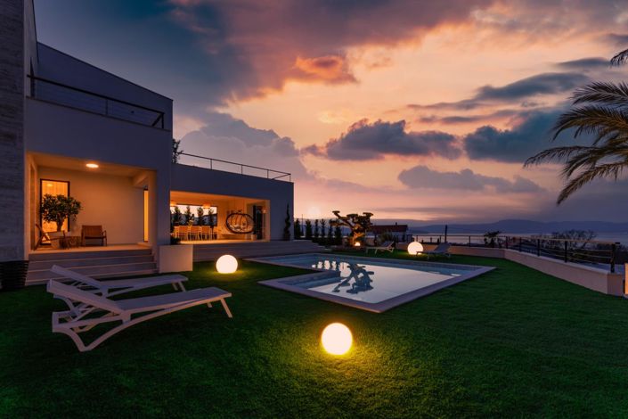 Image No.5-4 Bed Property for sale