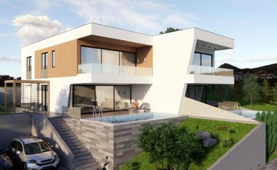 1 - Lovran, Property