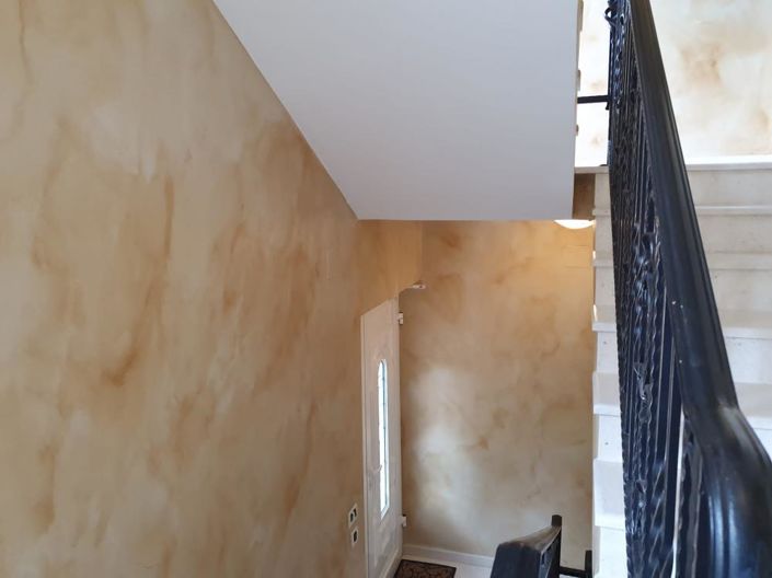 Image No.25-12 Bed Property for sale