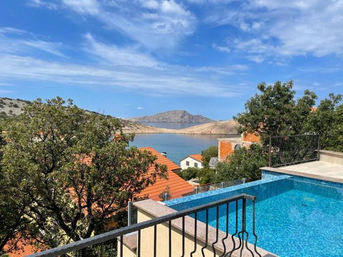 Image No.3-4 Bed Property for sale