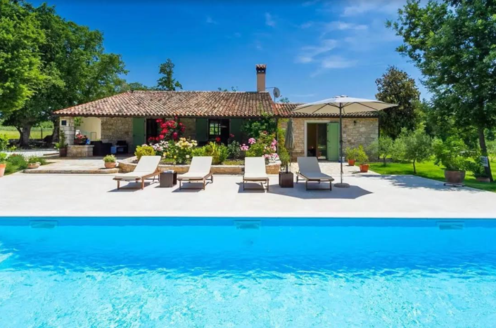 Image No.3-4 Bed Property for sale