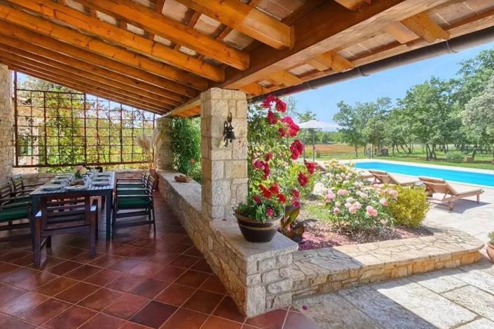 Image No.6-4 Bed Property for sale