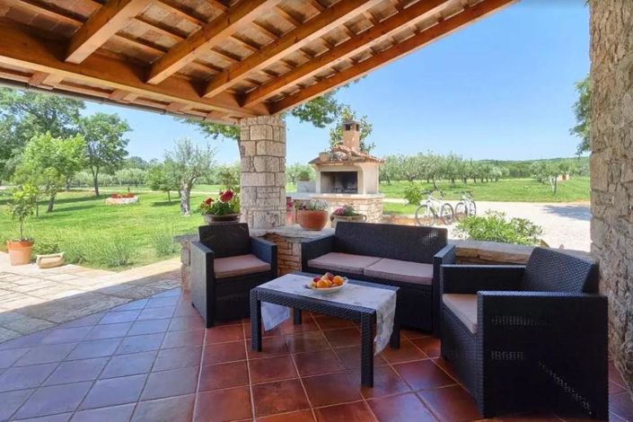 Image No.9-4 Bed Property for sale