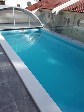 Image No.10-7 Bed Property for sale