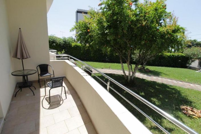 Image No.22-8 Bed Property for sale