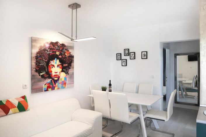 Image No.11-11 Bed Property for sale