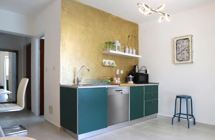 Image No.14-11 Bed Property for sale