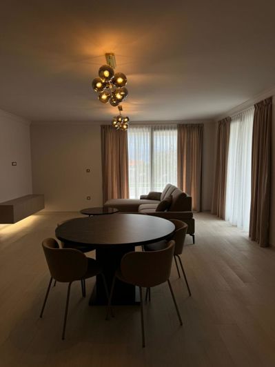 Image No.13-4 Bed Property for sale