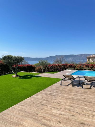 Image No.1-4 Bed Property for sale