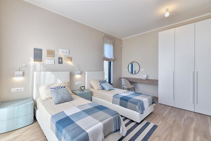 Image No.15-Propriété de 4 chambres à vendre à Peroj